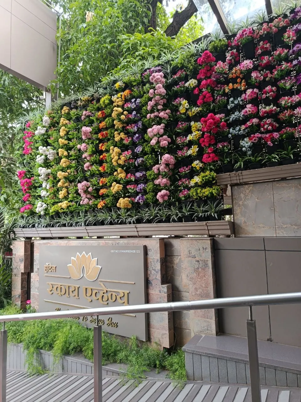 Transforming Urban Spaces: The Beauty of Sustainable Kitchen Gardens